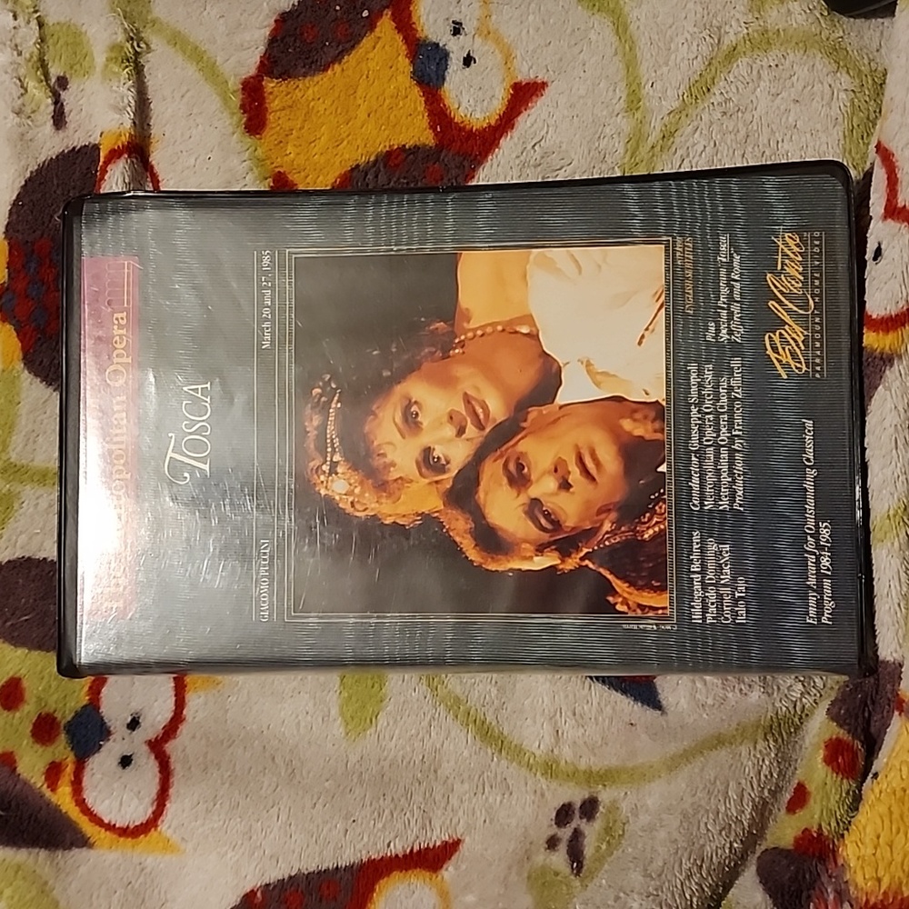 The Metropolitan Opera Tosca VHS
